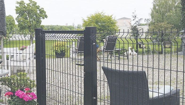 Få etableret et smukt og elegant panelhegn